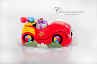 1st Birthday Wiggle Design cake