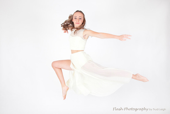 Website: www.encoredancestudios.com.au